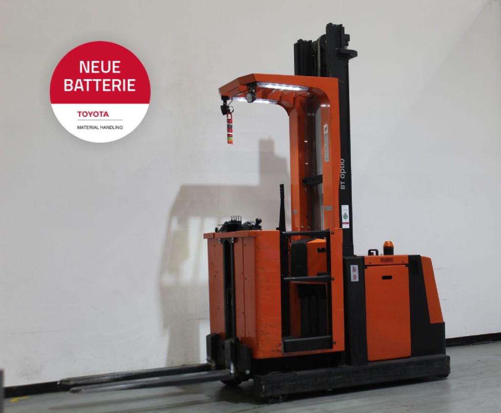 Toyota OME100M Hochhubkommissionierer www.foerdertechnik-rietberg.de Toyota OME100M Hochhubkommissionierer www.foerdertechnik-rietberg.de