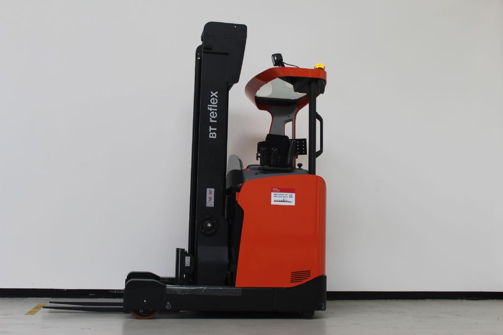 Toyota RRE160H Schubmaststapler gfg-gabelstapler.de