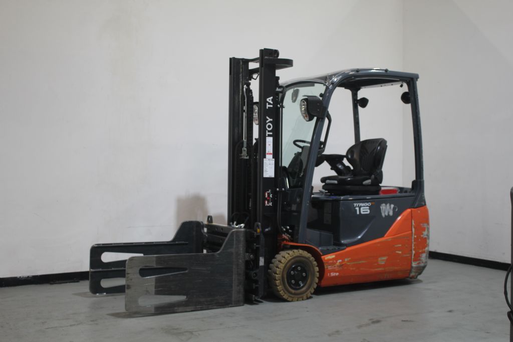 Toyota 8FBE16T Elektro 3 Rad-Stapler loeffler-gabelstapler.de