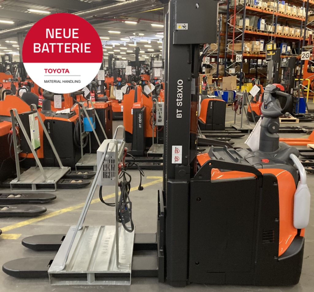 Toyota SPE160L Hochhubwagen gabelstapler-nord.de