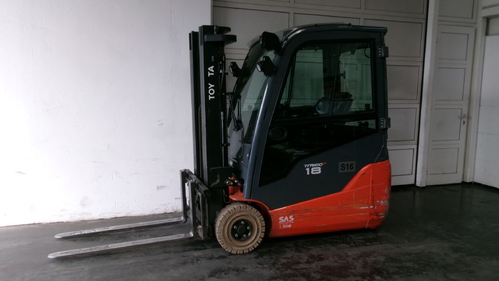 Toyota 8FBE18T Elektro 3 Rad-Stapler www.foerdertechnik-rietberg.de Toyota 8FBE18T Elektro 3 Rad-Stapler www.foerdertechnik-rietberg.de