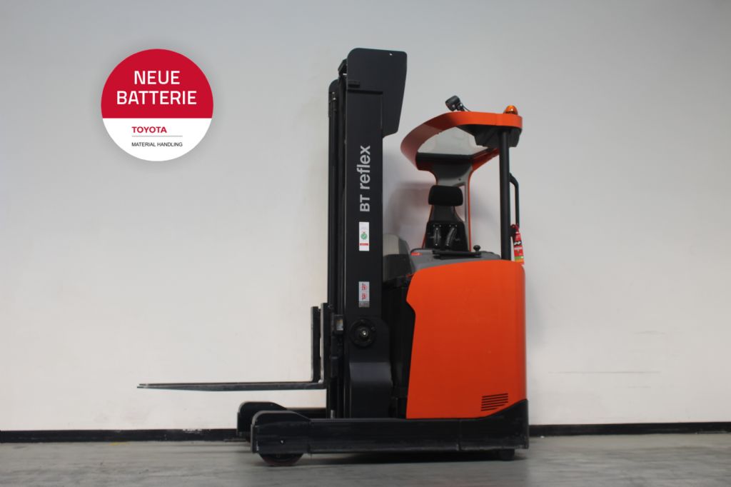 Toyota RRE160H Schubmaststapler loeffler-gabelstapler.de