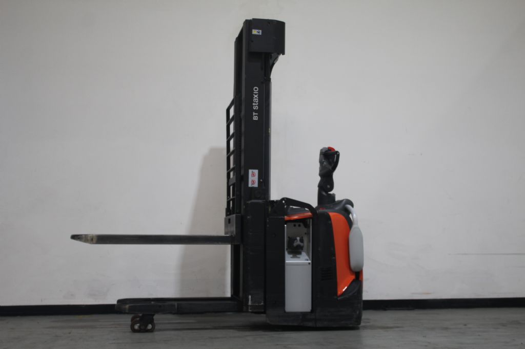 Toyota SPE160L Hochhubwagen gfg-gabelstapler.de