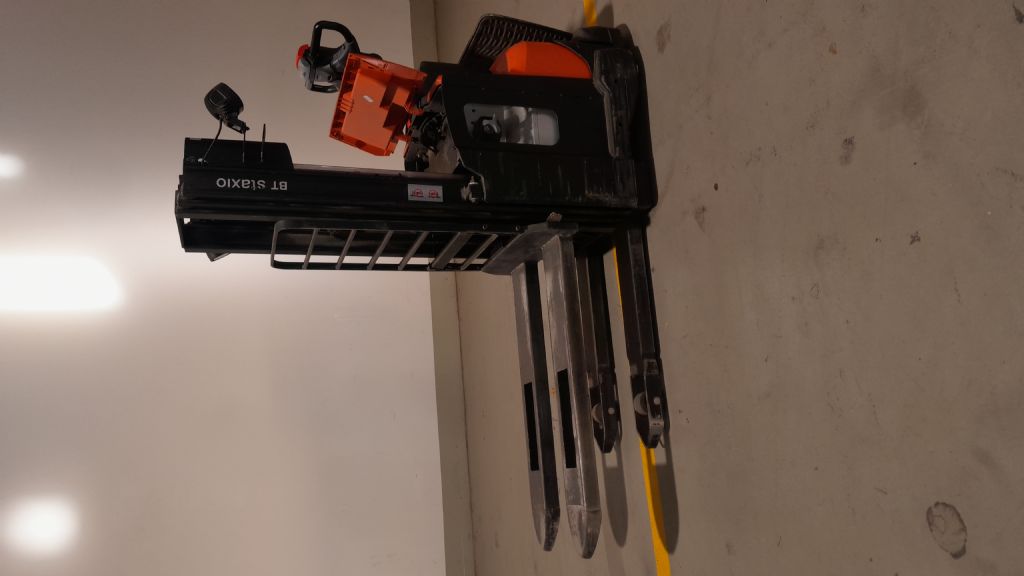 Toyota SWE120 Hochhubwagen loeffler-gabelstapler.de