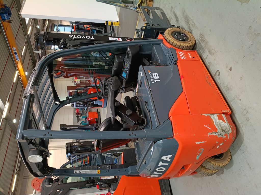 Toyota 8FBE16T Elektro 3 Rad-Stapler schlueter-gabelstapler.de