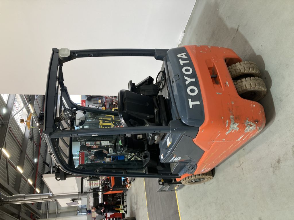 Toyota 8FBE16T Elektro 3 Rad-Stapler gabelstapler-nord.de