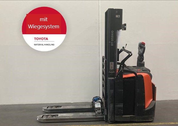 Toyota SPE120L Hochhubwagen loeffler-gabelstapler.de