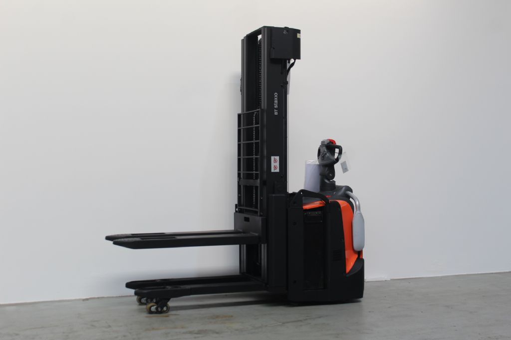 Toyota SPE160L Hochhubwagen gabelstapler-nord.de