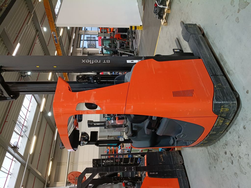 Toyota RRE160H Schubmaststapler gabelstapler-nord.de