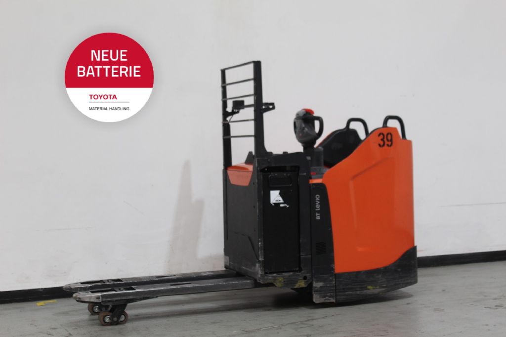 Toyota LPE200 Niederhubwagen www.heinbockel-gabelstapler.de