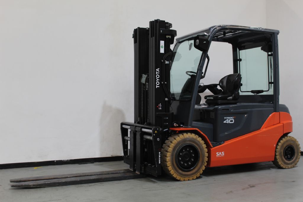 Toyota 8FBMT40 Elektro 4 Rad-Stapler kirchnerpartner.de
