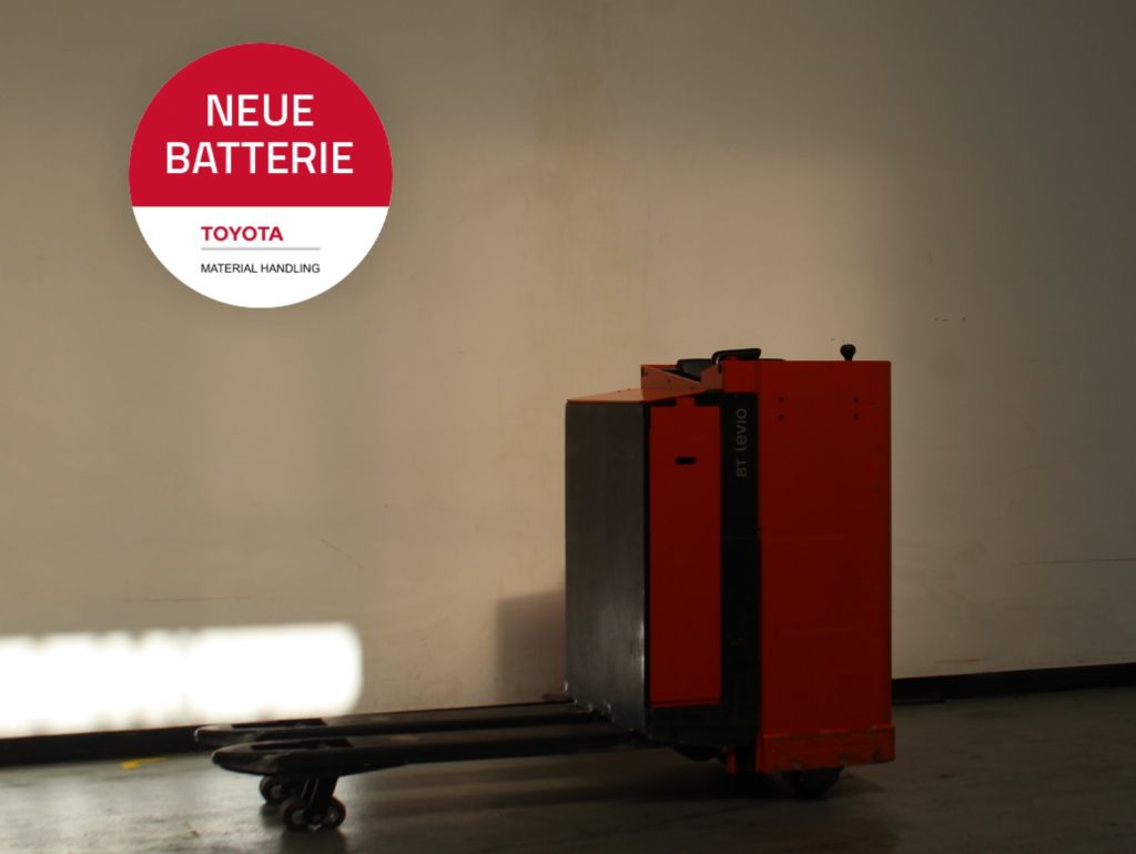 Toyota LSE200 Quersitzhubwagen www.foerdertechnik-rietberg.de Toyota LSE200 Quersitzhubwagen www.foerdertechnik-rietberg.de