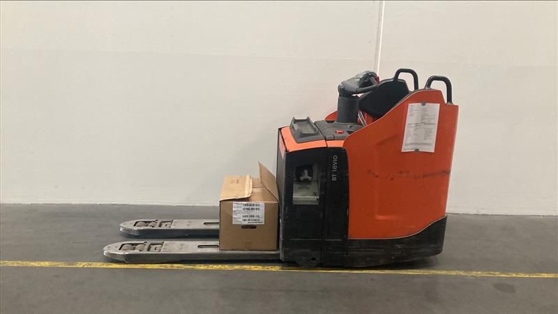 Toyota LPE200 Niederhubwagen loeffler-gabelstapler.de