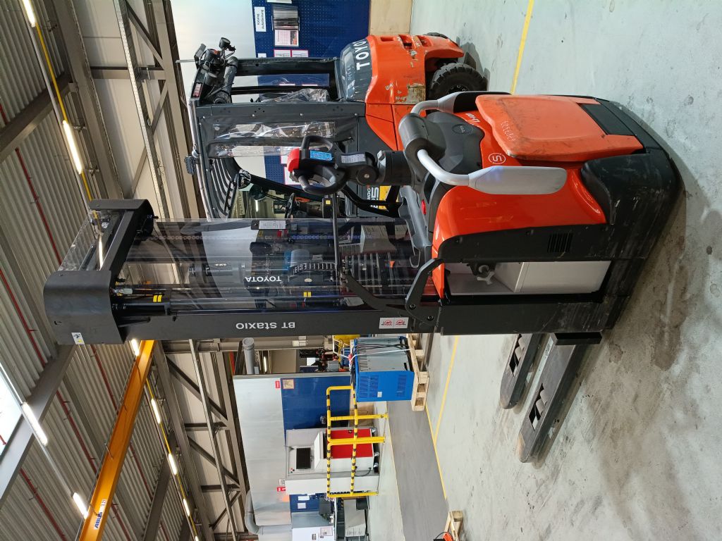 Toyota SPE140 Hochhubwagen gabelstapler-nord.de