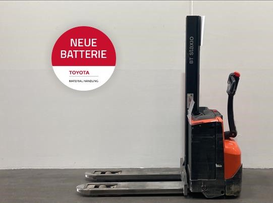 Toyota SWE080L Hochhubwagen www.foerdertechnik-rietberg.de Toyota SWE080L Hochhubwagen www.foerdertechnik-rietberg.de