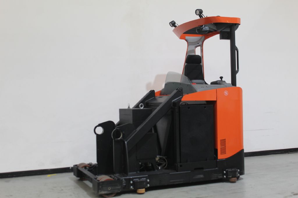Toyota VRE150 Schmalgangstapler schlueter-gabelstapler.de