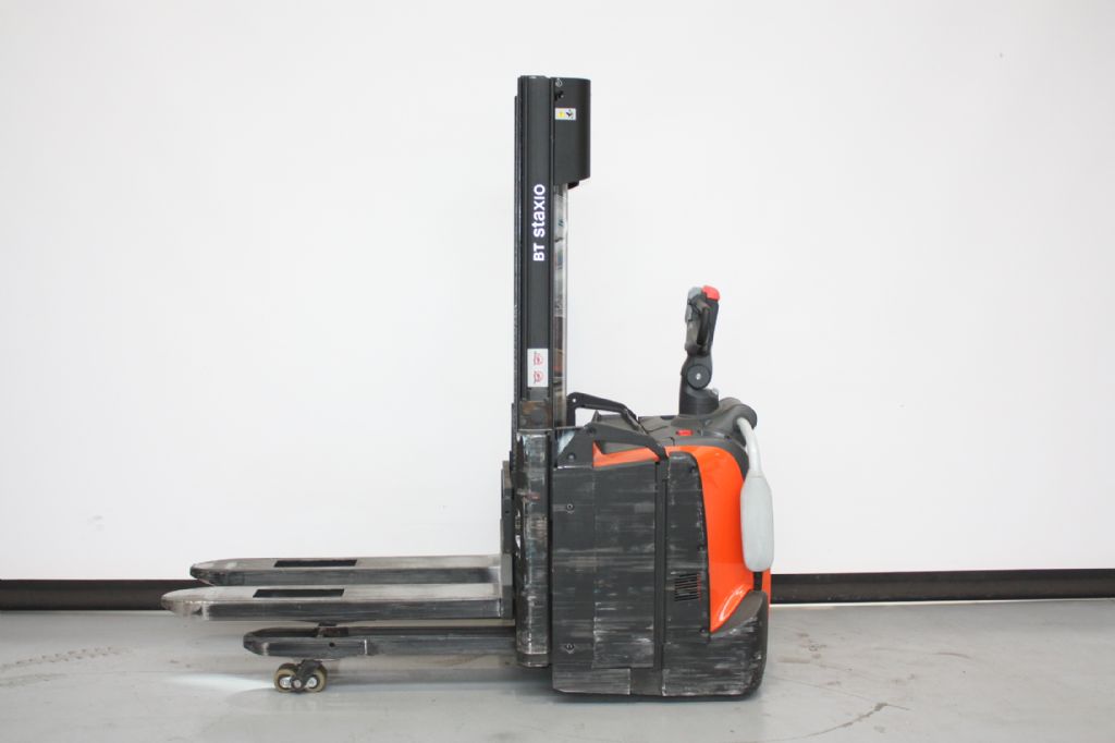 Toyota SPE120L Hochhubwagen gabelstapler-nord.de