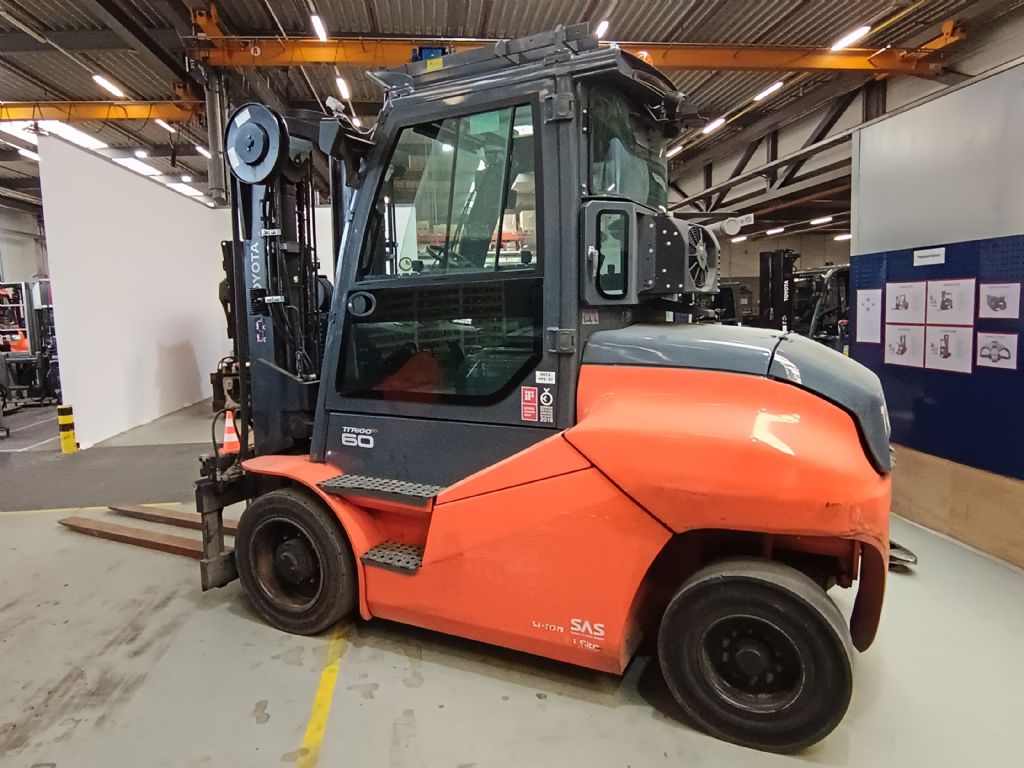 Toyota 9FBM60T Elektro 4 Rad-Stapler gabelstapler-nord.de