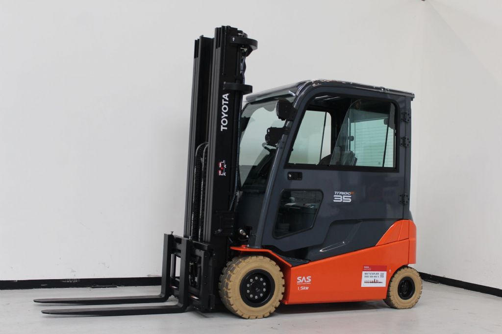 Toyota 8FBMT35 Elektro 4 Rad-Stapler www.foerdertechnik-rietberg.de Toyota 8FBMT35 Elektro 4 Rad-Stapler www.foerdertechnik-rietberg.de