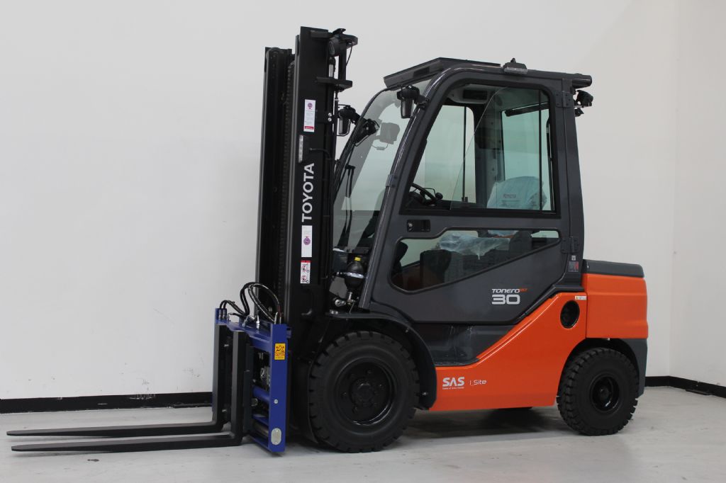 Toyota 56-8FD30F Dieselstapler kirchnerpartner.de