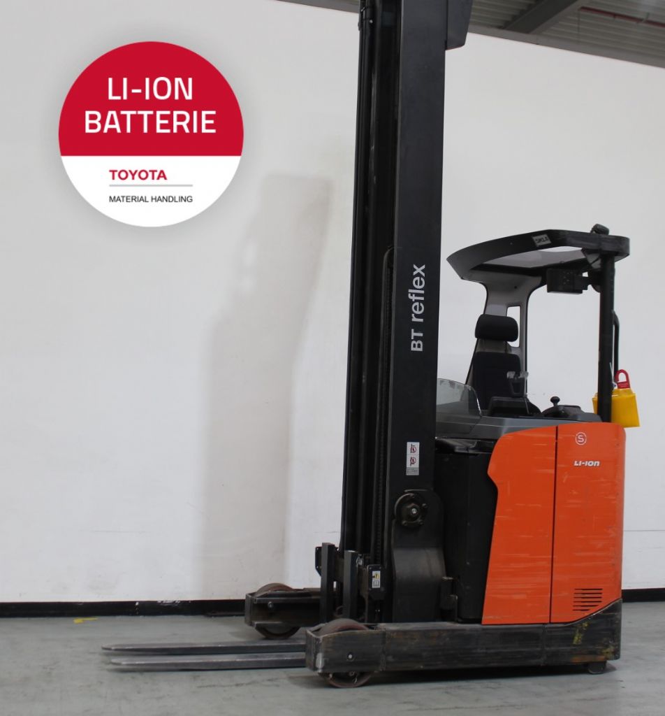 Toyota RRE140HE Schubmaststapler loeffler-gabelstapler.de
