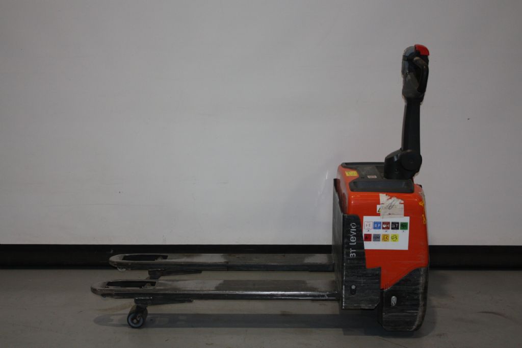 Toyota LWE130 Niederhubwagen loeffler-gabelstapler.de