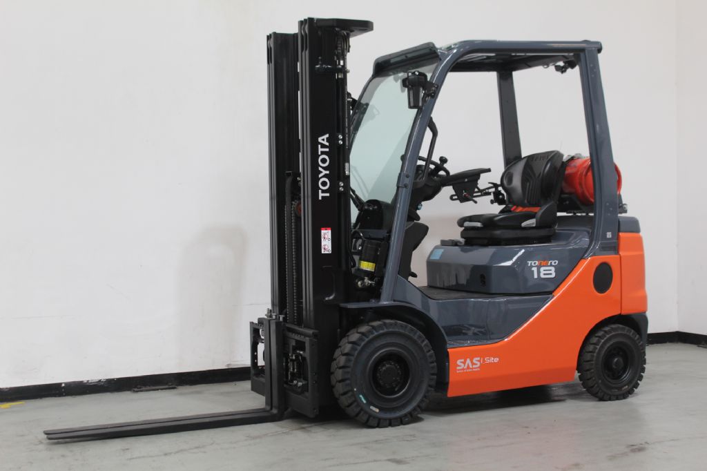 Toyota 02-8FGF18 Treibgasstapler www.foerdertechnik-rietberg.de Toyota 02-8FGF18 Treibgasstapler www.foerdertechnik-rietberg.de