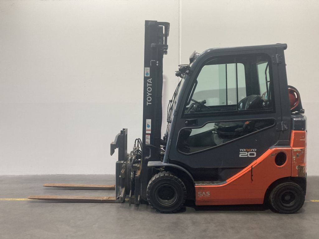 Toyota 02-8FGKF20 Treibgasstapler  gabelstapler-nord.de