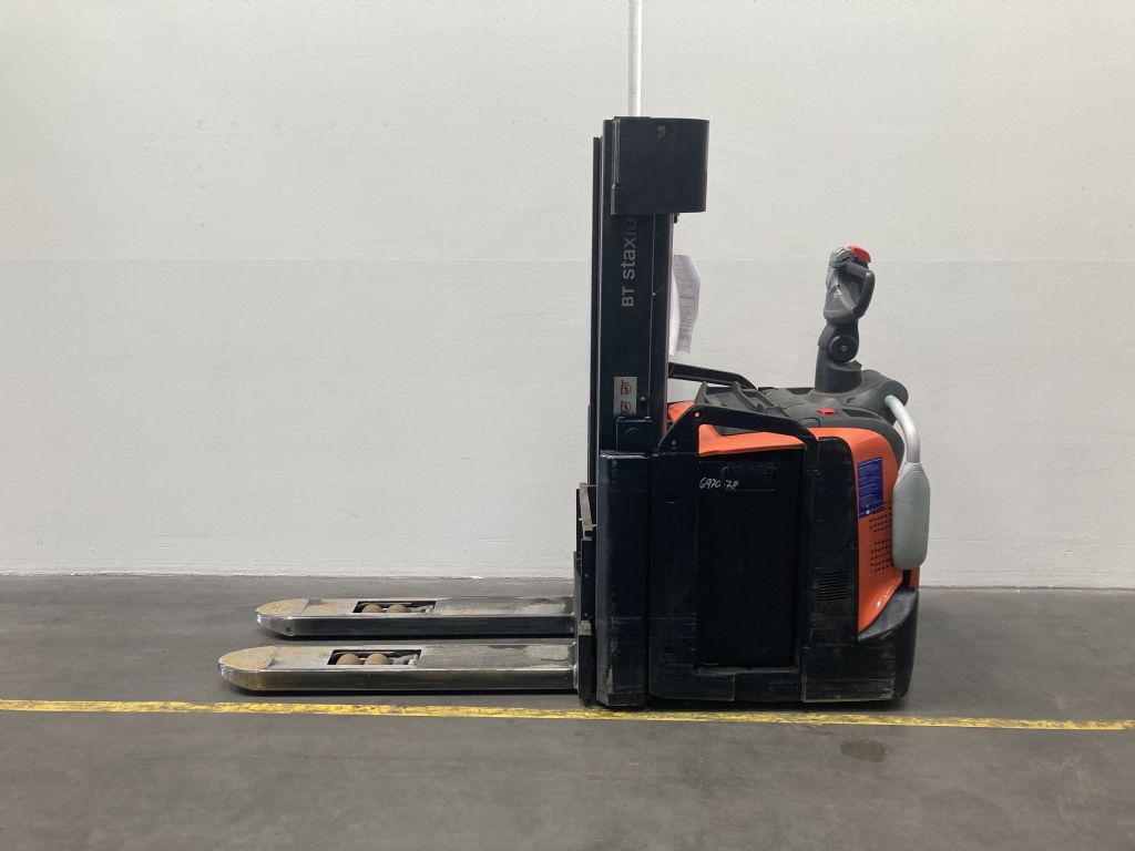 Toyota SPE160L Hochhubwagen gabelstapler-nord.de