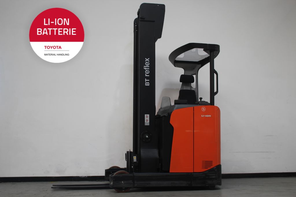 Toyota RRE140HE Schubmaststapler loeffler-gabelstapler.de
