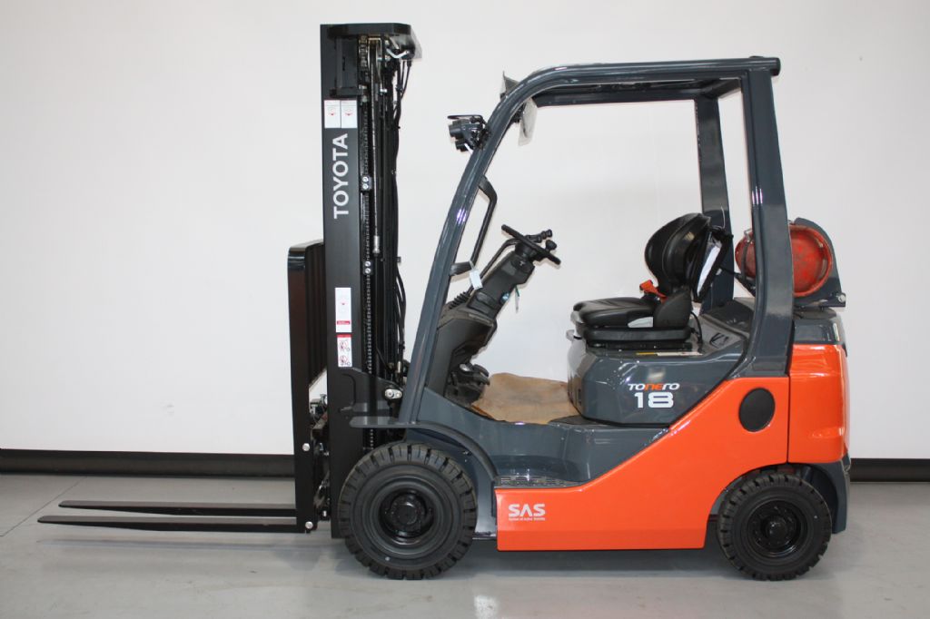 Toyota 02-8FGF18 Treibgasstapler loeffler-gabelstapler.de