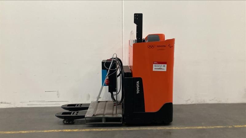 Toyota LSI200 Quersitzhubwagen gabelstapler-nord.de