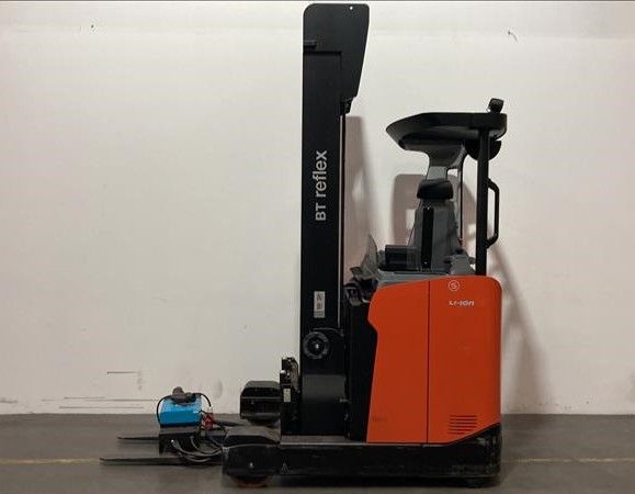 Toyota RRE140HE Schubmaststapler loeffler-gabelstapler.de