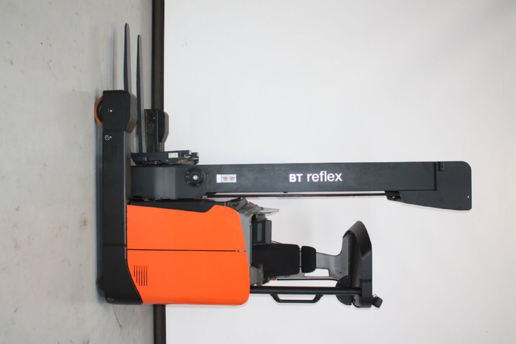 Toyota RRE160HE Schubmaststapler loeffler-gabelstapler.de