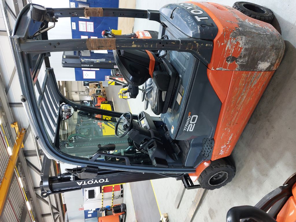 Toyota 8FBE20T Elektro 3 Rad-Stapler www.heinbockel-gabelstapler.de