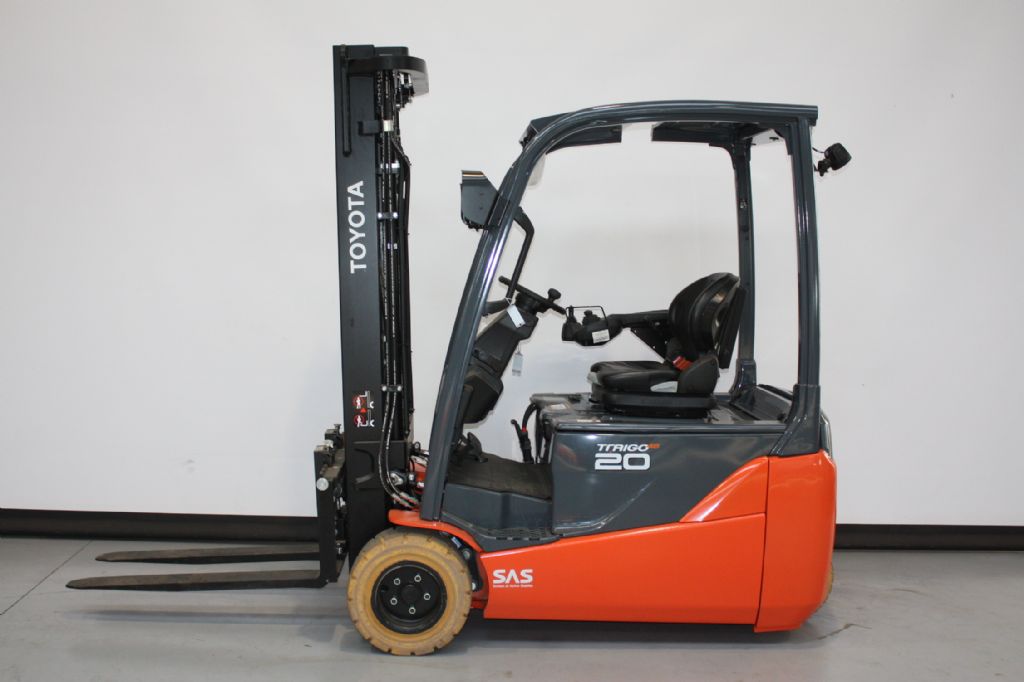 Toyota 8FBE20T Elektro 3 Rad-Stapler loeffler-gabelstapler.de
