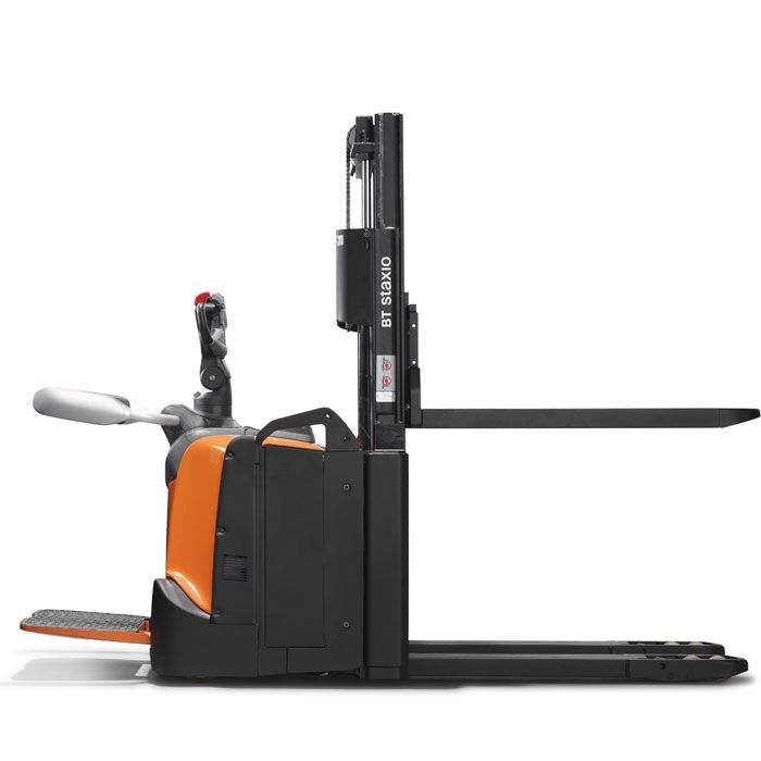 Toyota SPE200D Hochhubwagen loeffler-gabelstapler.de