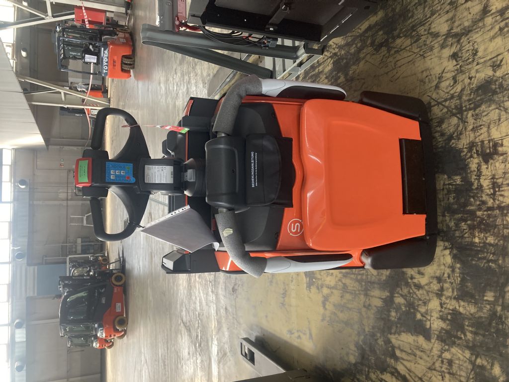 Toyota LPE220 Niederhubwagen gabelstapler-nord.de