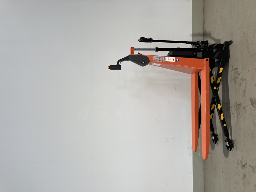 Toyota HHL100PH www.foerdertechnik-rietberg.de Toyota HHL100PH www.foerdertechnik-rietberg.de