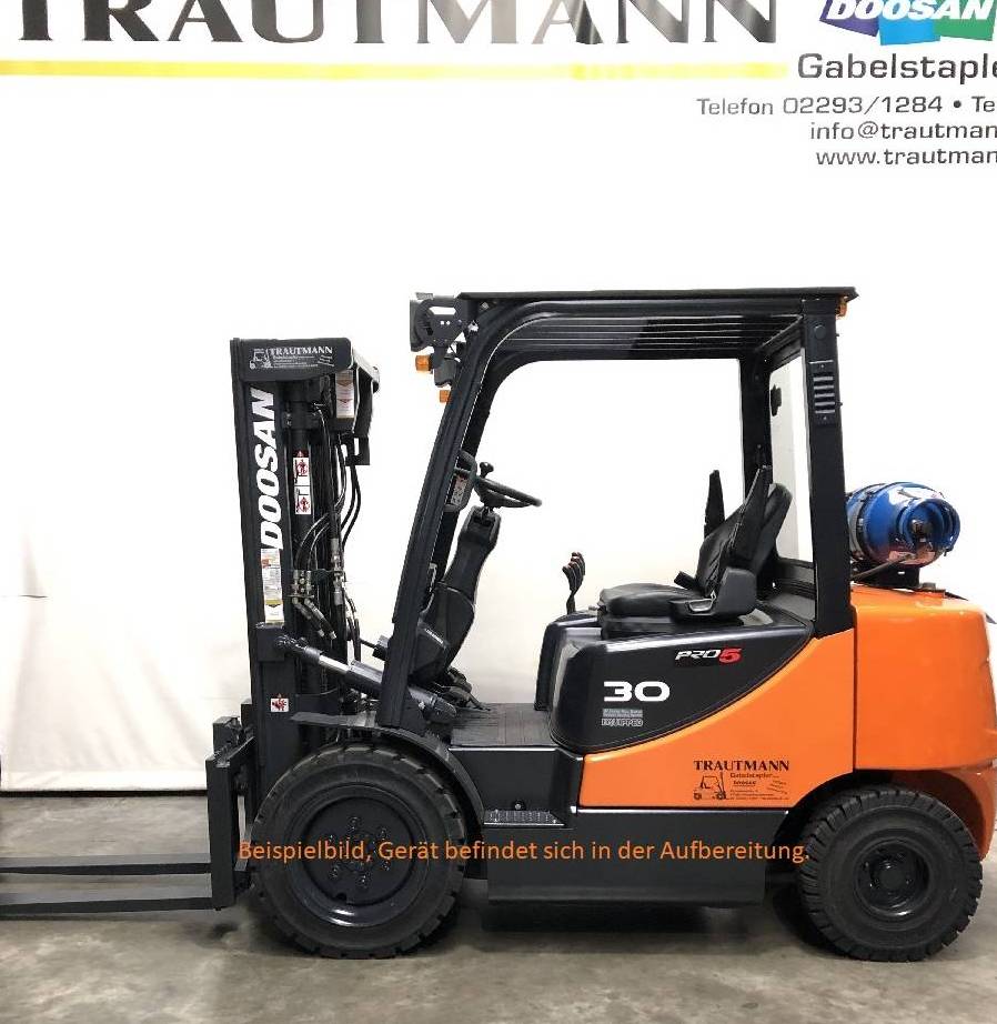 Doosan G35C-5 Treibgasstapler www.trautmann-gabelstapler.de
