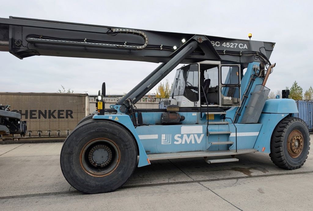 SMV SC4527CA5 Vollcontainer Reachstacker www.universal-equipment.de