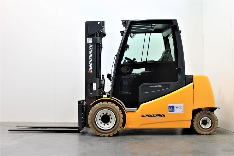 Jungheinrich EFG 550s 485 DZ Elektro 4 Rad-Stapler uf-gabelstapler.de