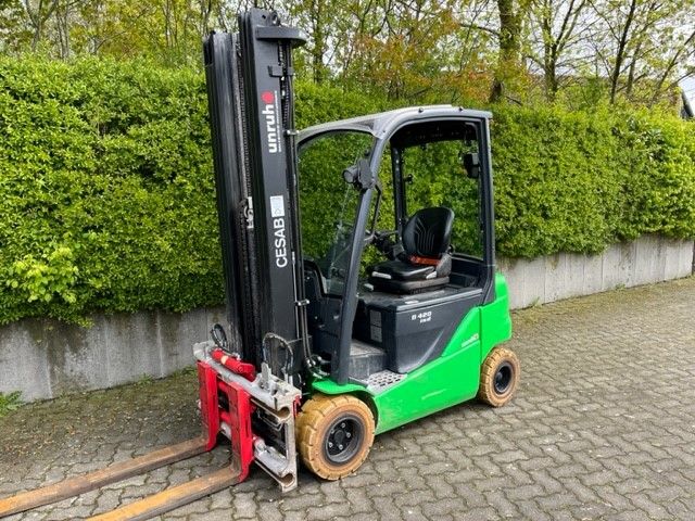 Cesab-B420 II-Elektro 4 Rad-Stapler-www.unruh-gabelstapler.de