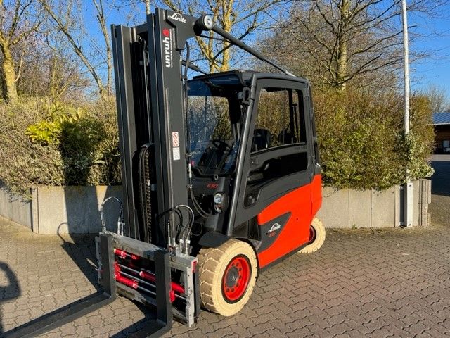 Linde-E50HL-Elektro 4 Rad-Stapler-www.unruh-gabelstapler.de