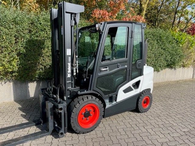 Bobcat-D35C-9-Dieselstapler-www.unruh-gabelstapler.de