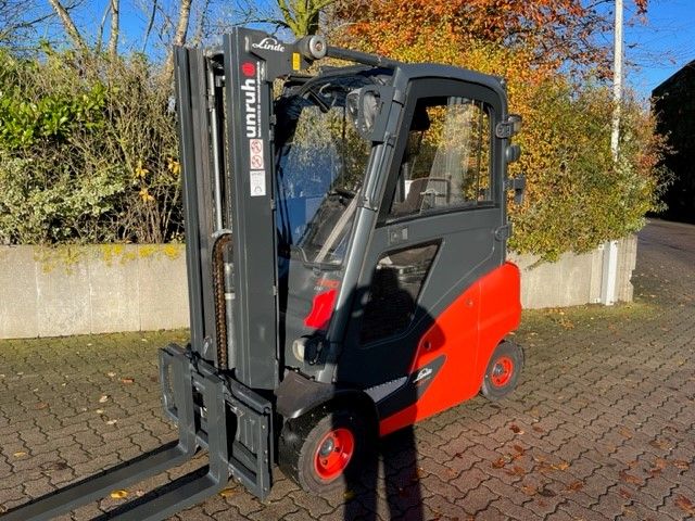 Linde-H20T-Treibgasstapler-www.unruh-gabelstapler.de