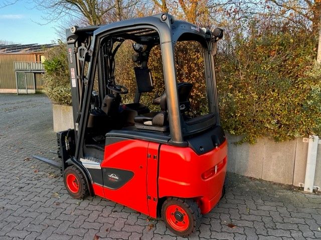 Linde-E20PH-Elektro 4 Rad-Stapler-www.unruh-gabelstapler.de