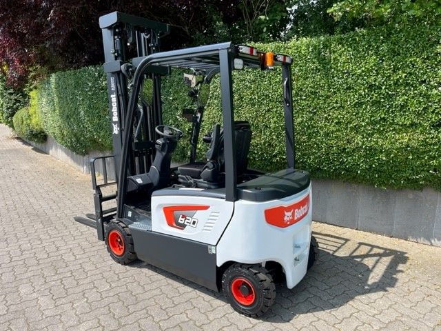 Bobcat-B20X-7 Plus-Elektro 4 Rad-Stapler-www.unruh-gabelstapler.de