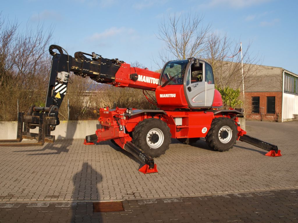 Manitou-TS ROTO 2150-Teleskopstapler drehbar-www.unruh-gabelstapler.de