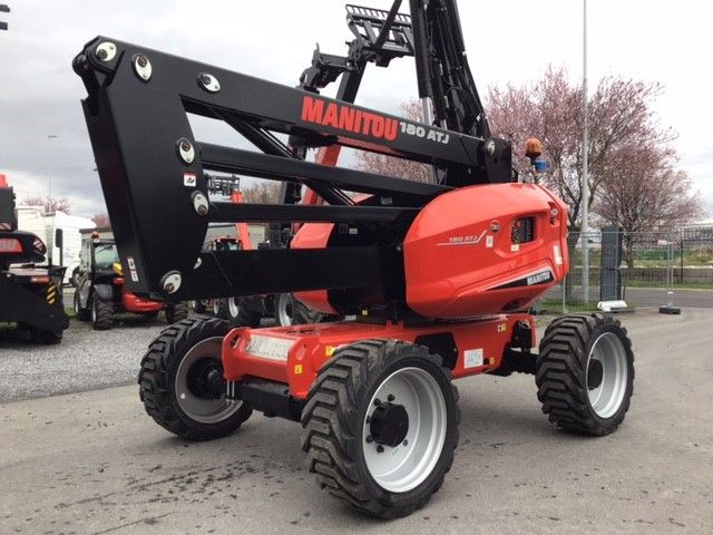 Manitou 180 ATJ Telescopic Boom www.volcke.com